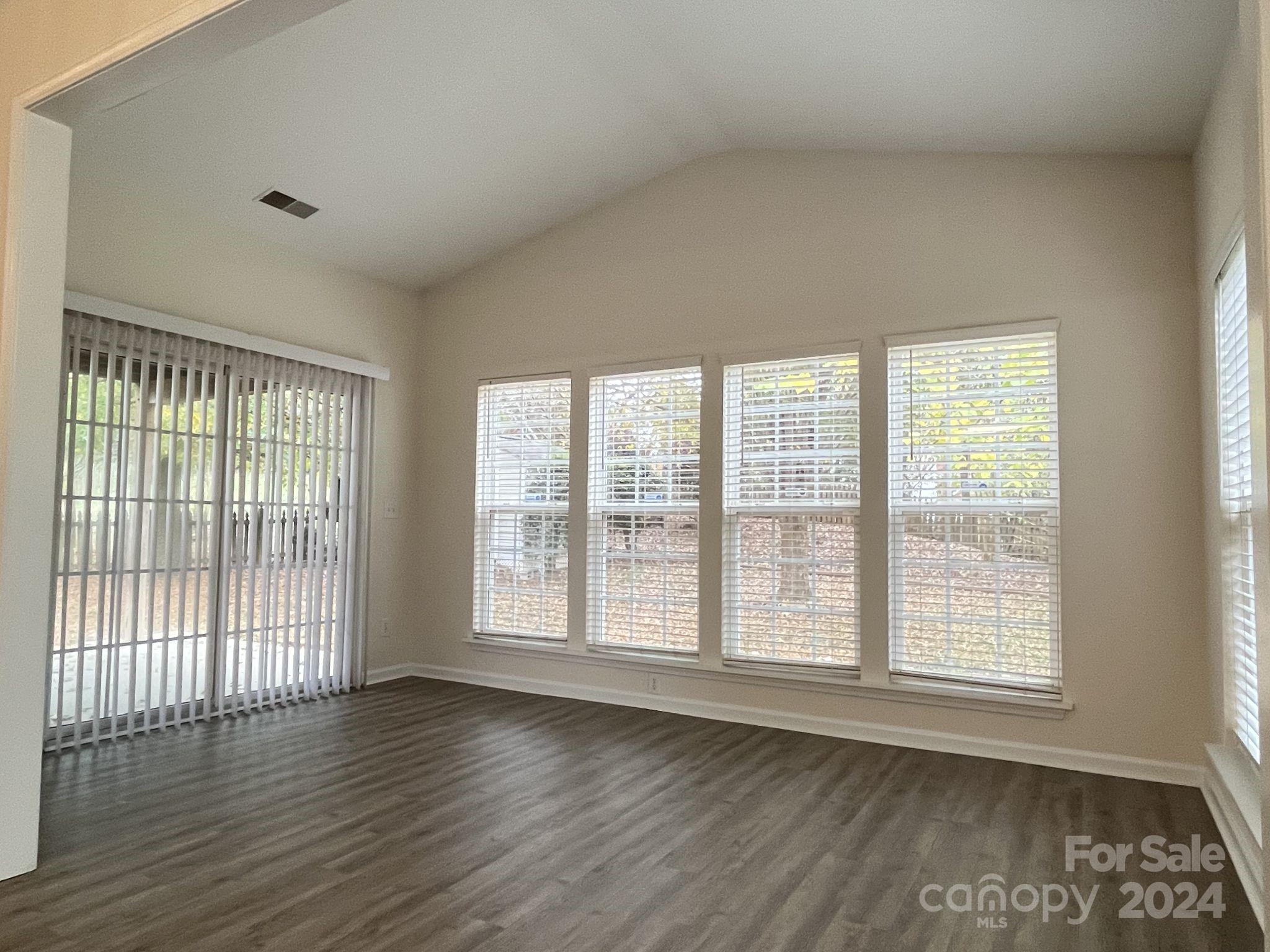Spring Park - Residential