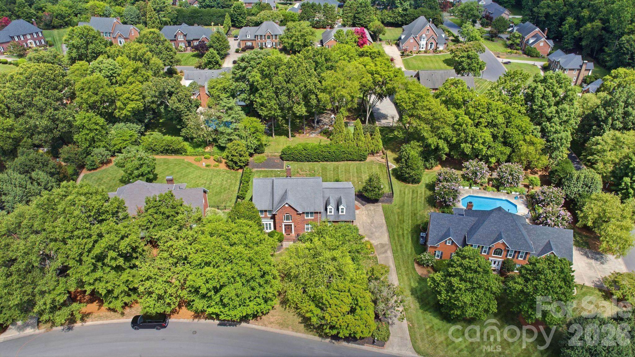 Carriage Downs - Residential