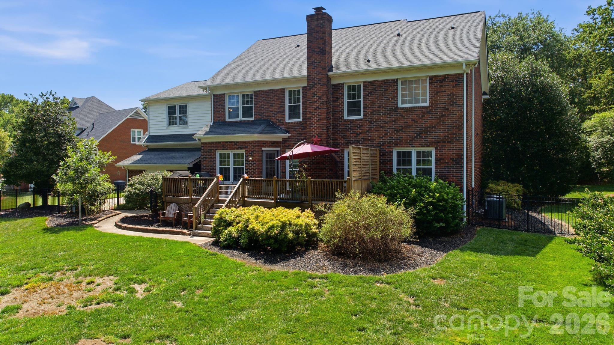 Carriage Downs - Residential