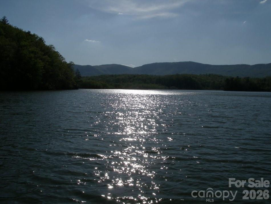 Lake Adger - Land