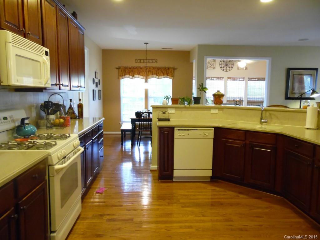Autumn Cove at Lake Wylie - Residential