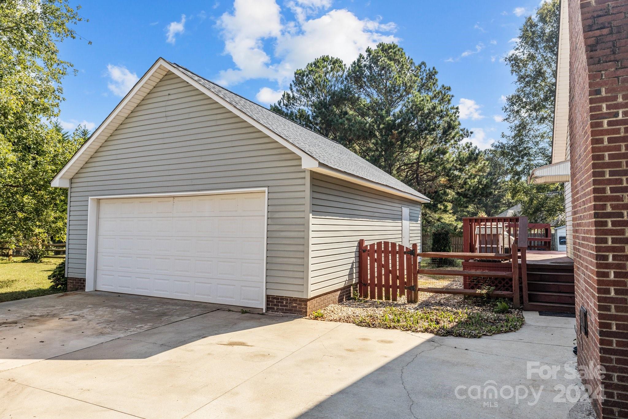 Windsong Estates - Residential