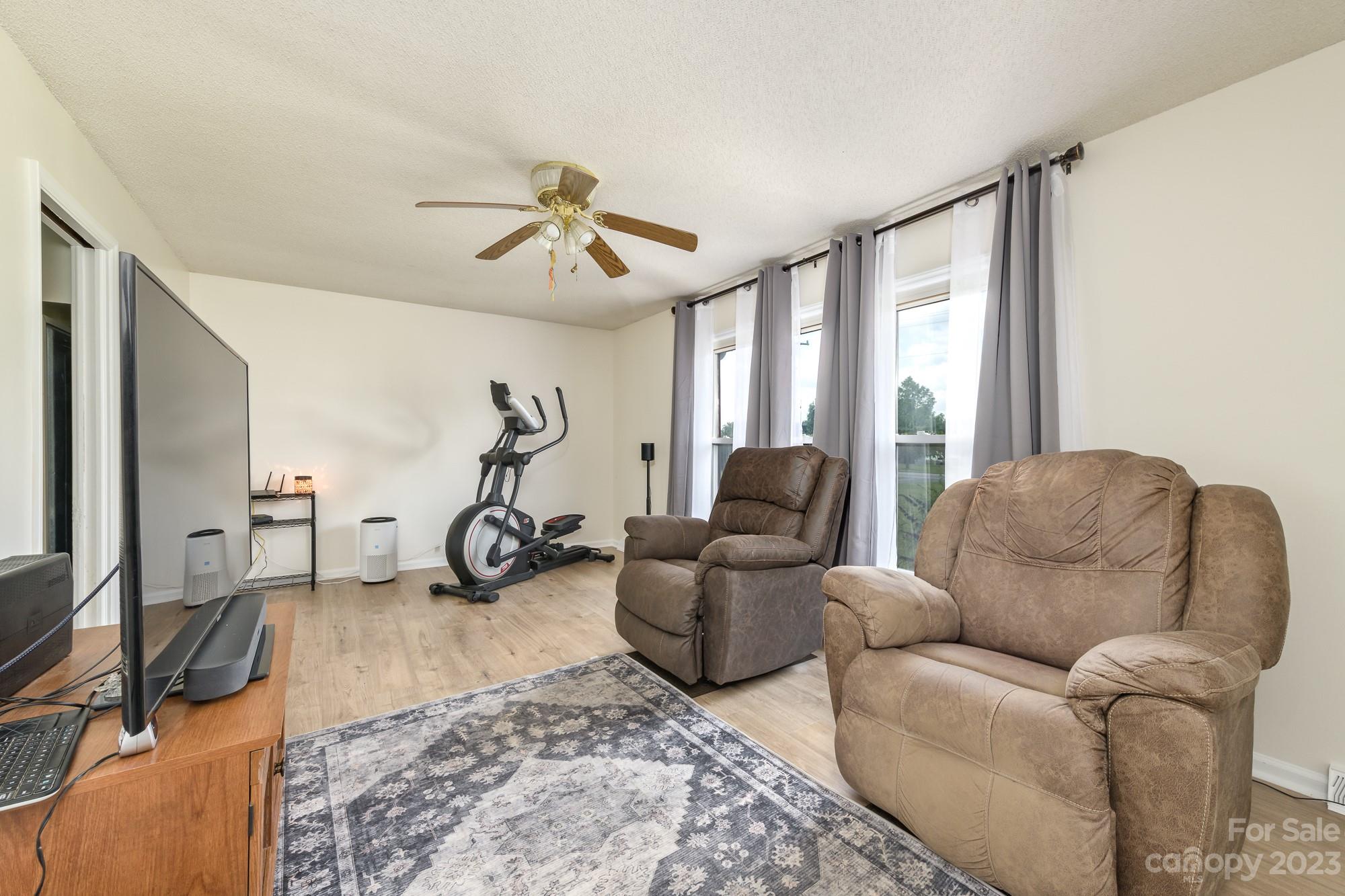 Pennington Meadows - Residential