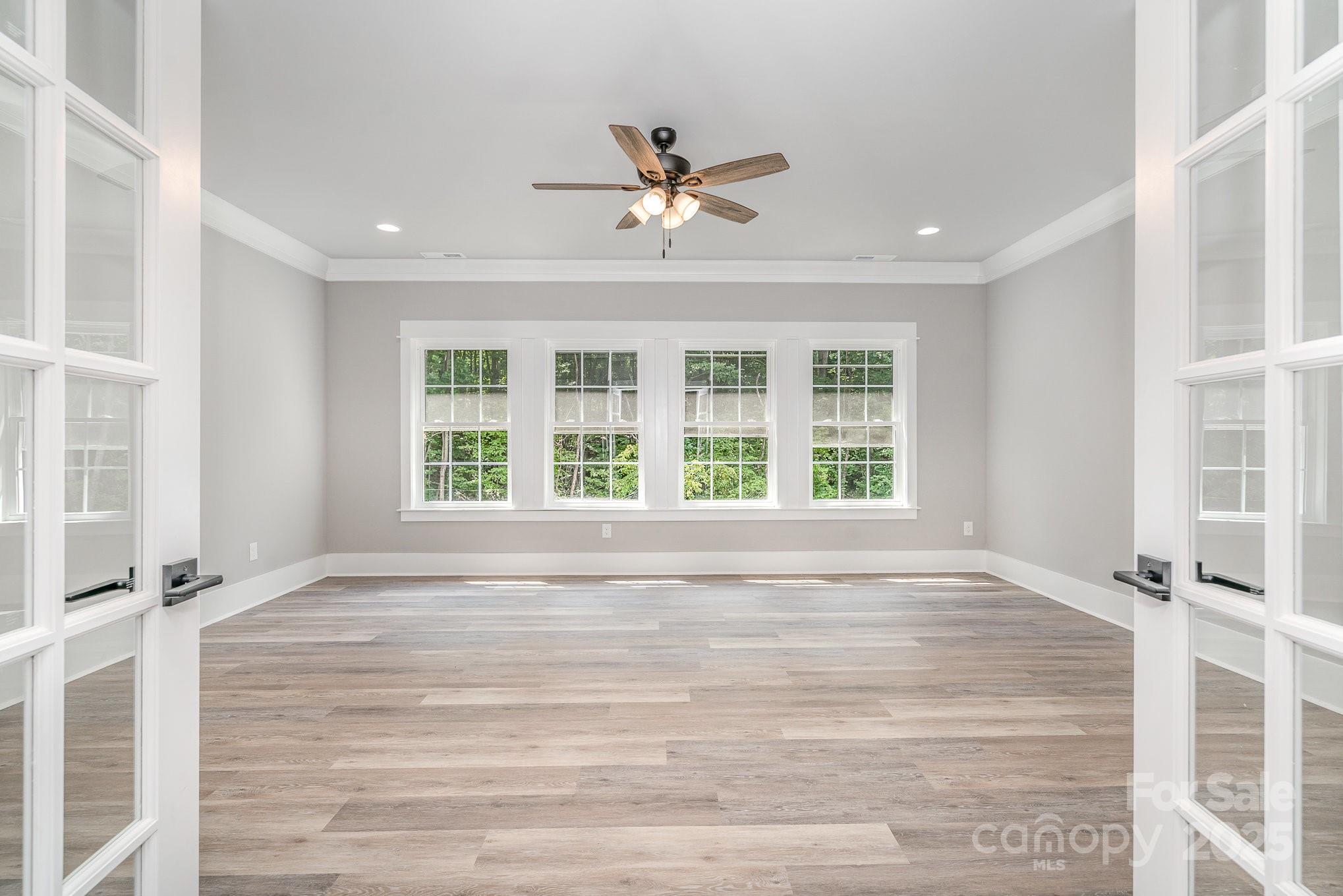 Edgewater - Residential