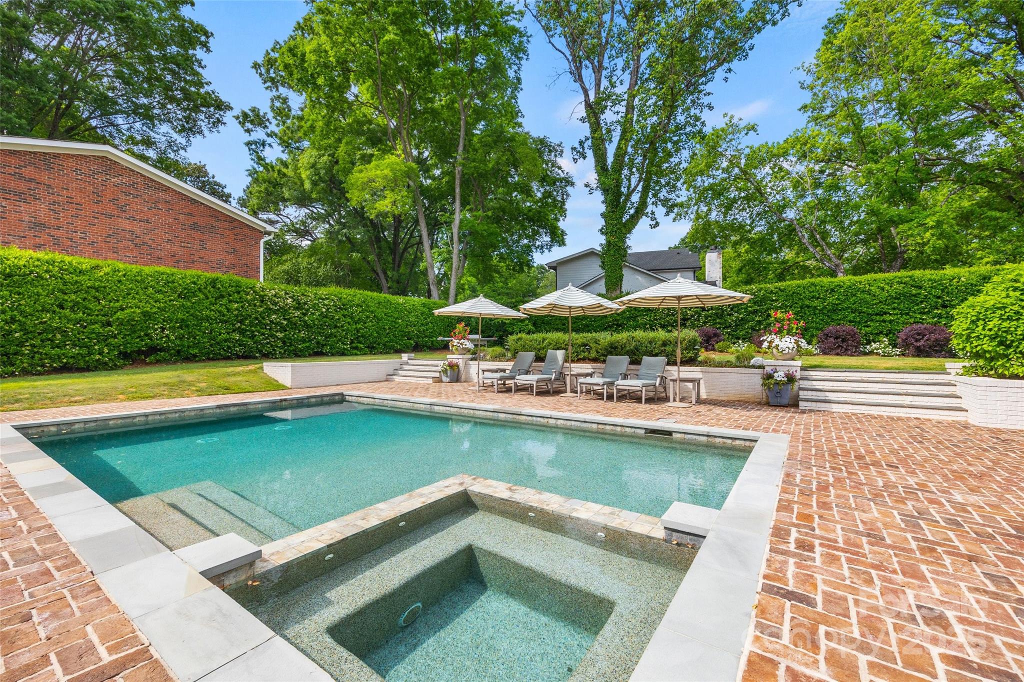 Barclay Downs - Residential