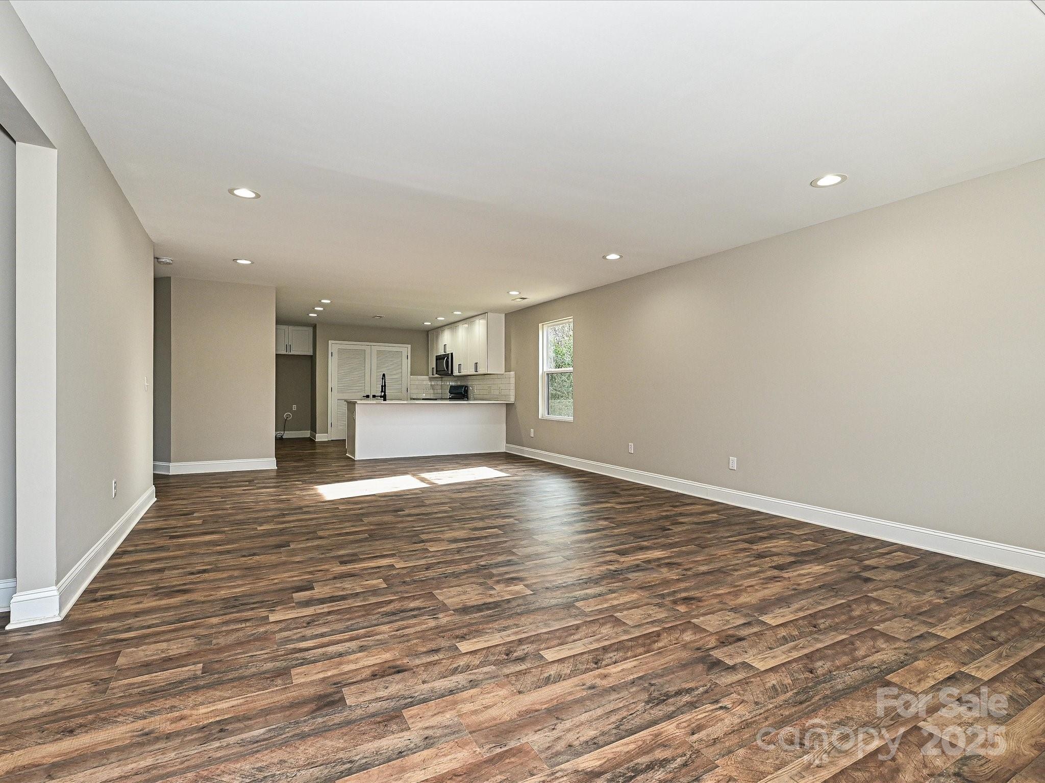 Castle Heights - Residential