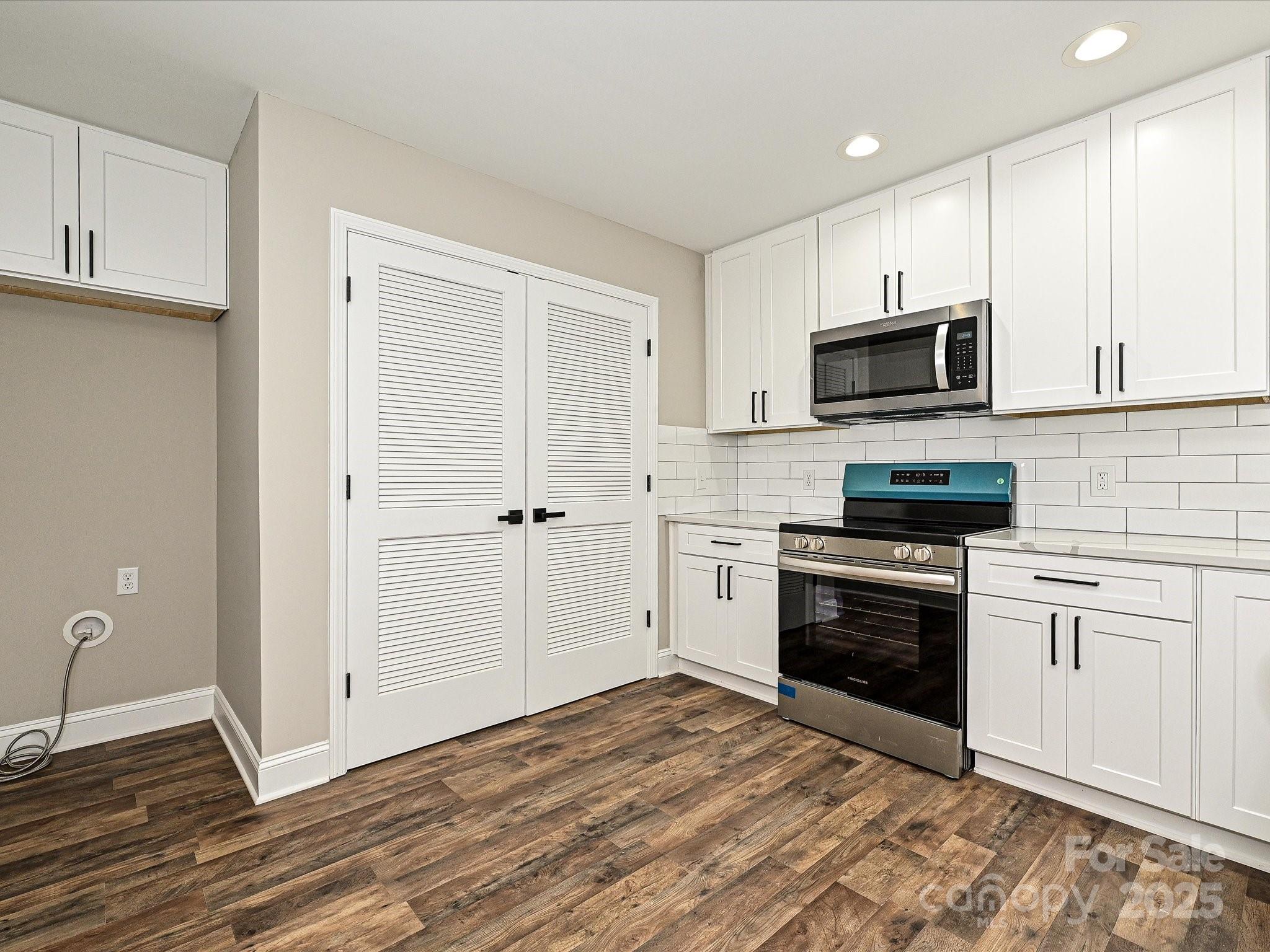 Castle Heights - Residential