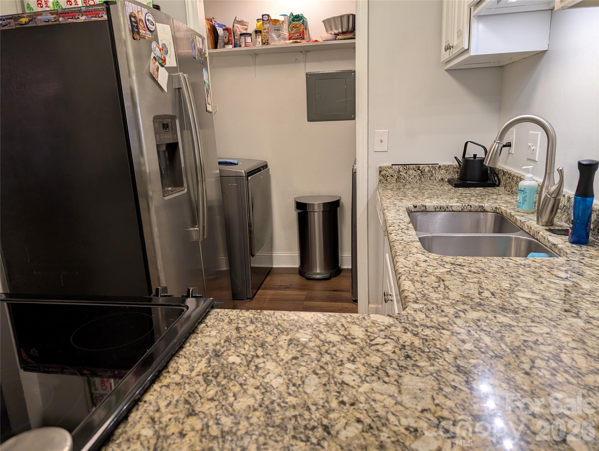 Sharon Place - Residential