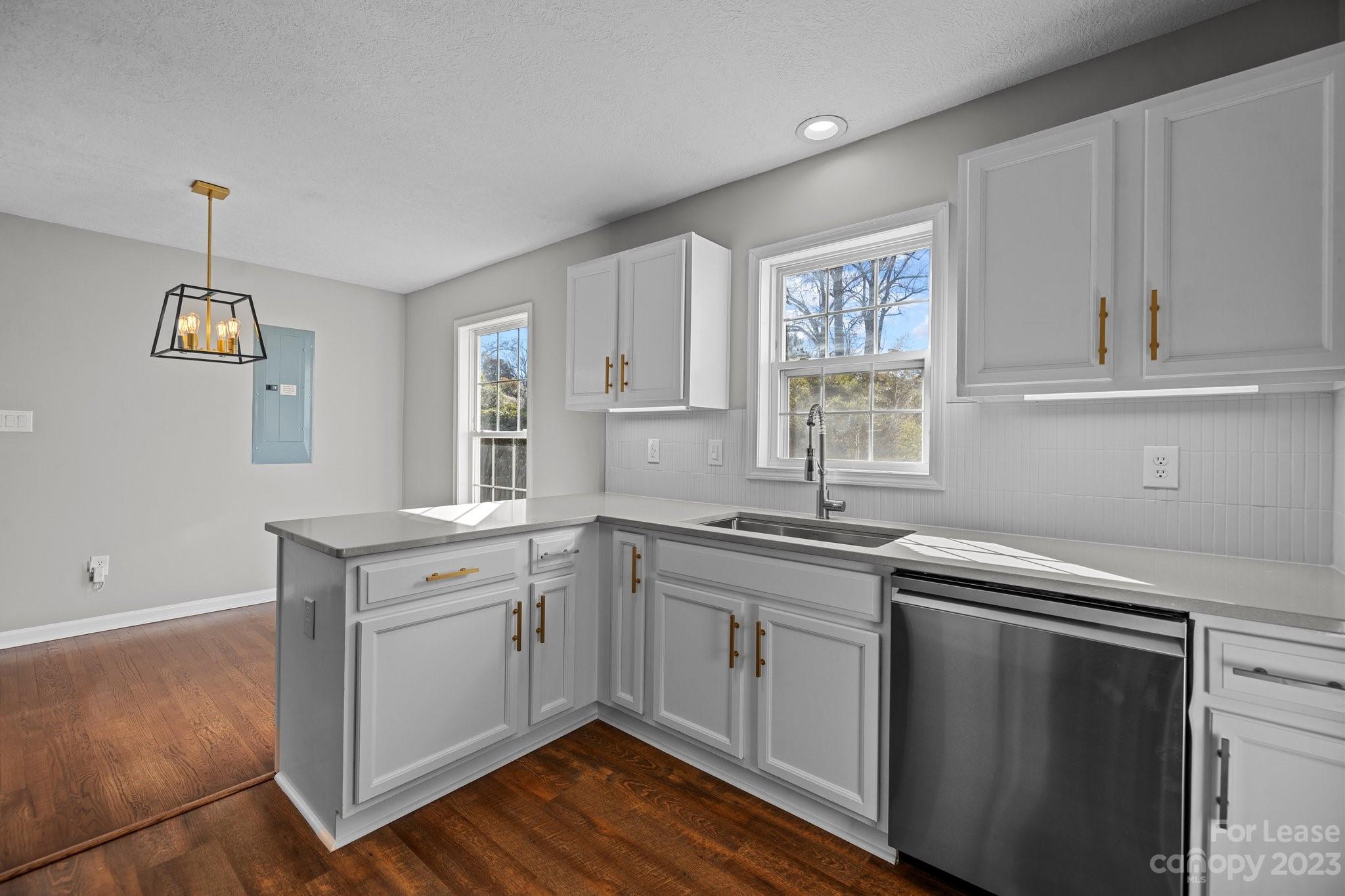 Reid Park - Residential Lease