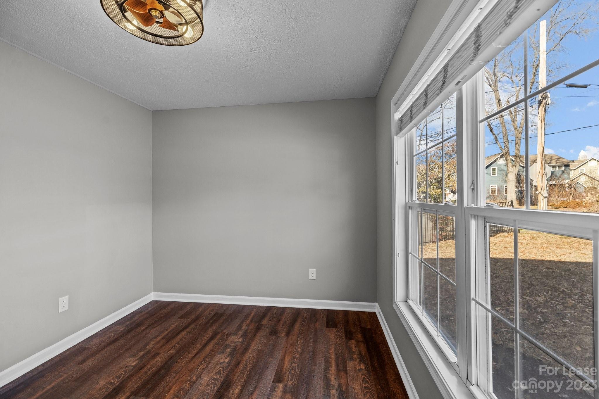 Reid Park - Residential Lease