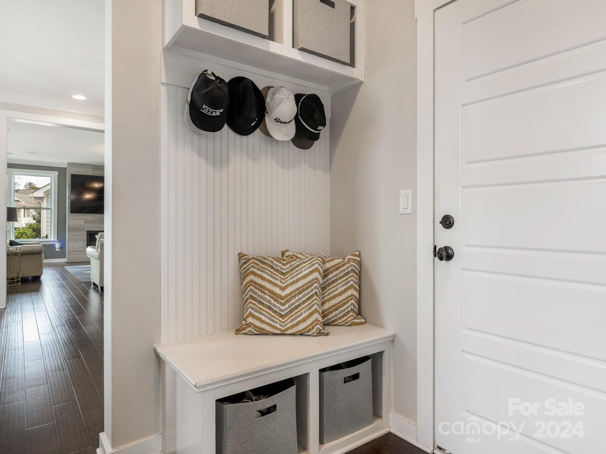 Paddlers Cove - Residential