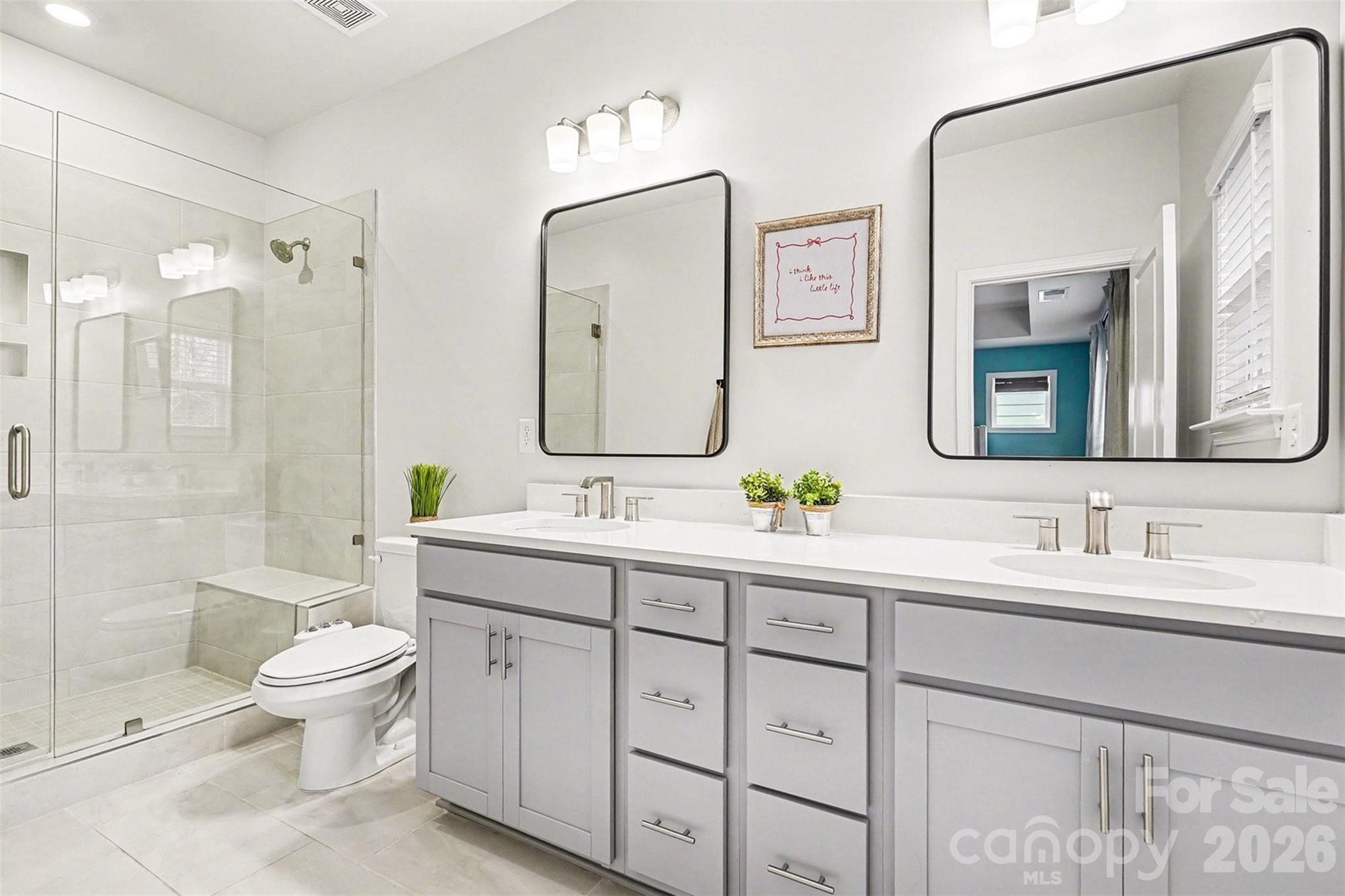 Hudson Oaks Townhomes - Residential