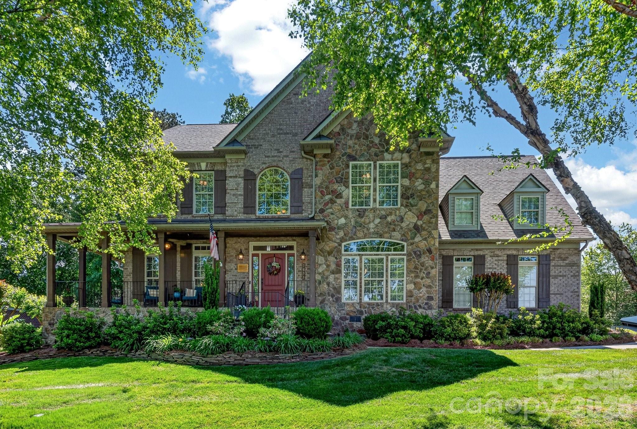 Treetops At Cowans Ford - Residential