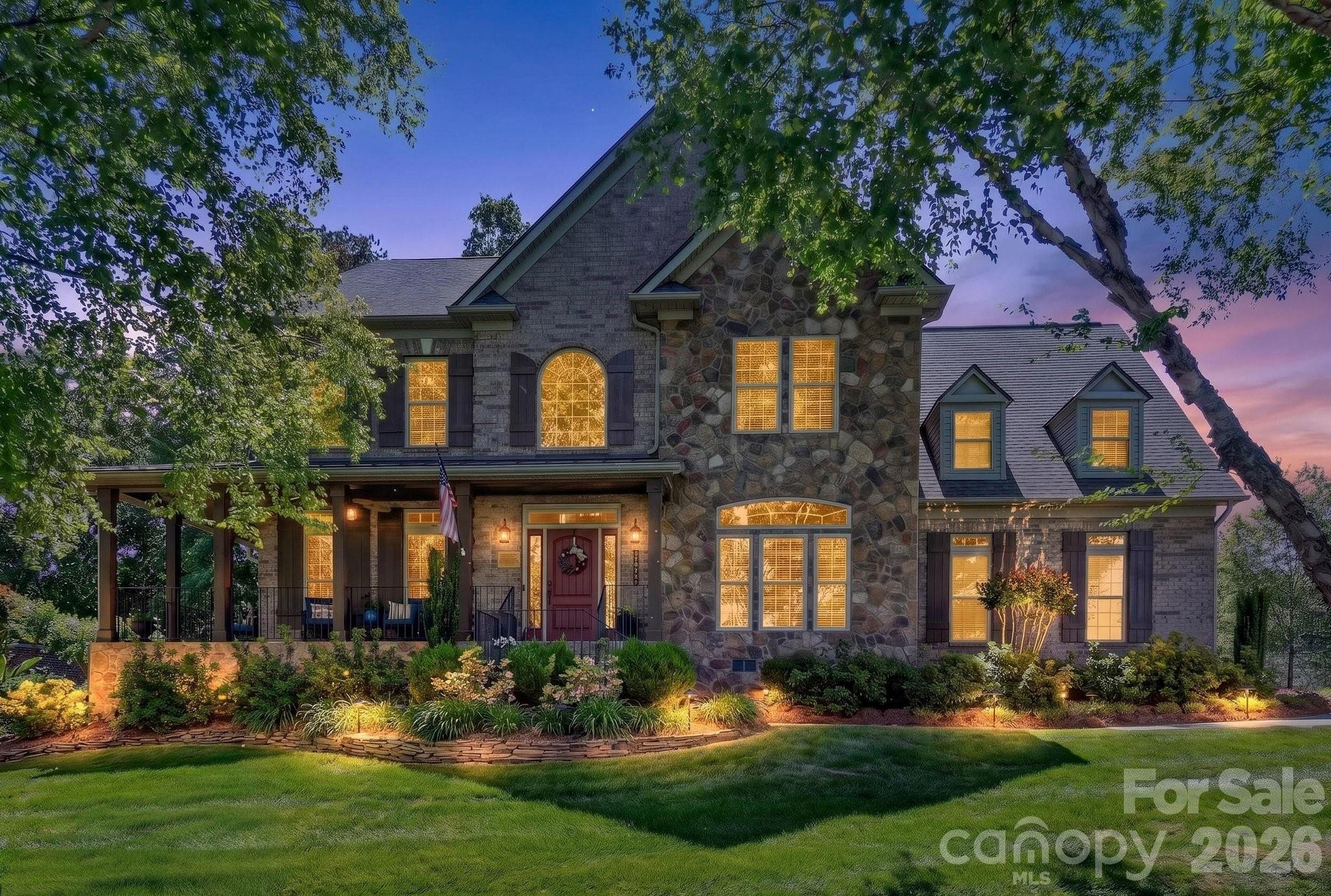 Treetops At Cowans Ford - Residential