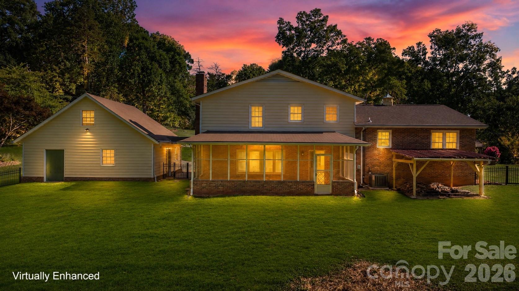 Holly Hill - Residential