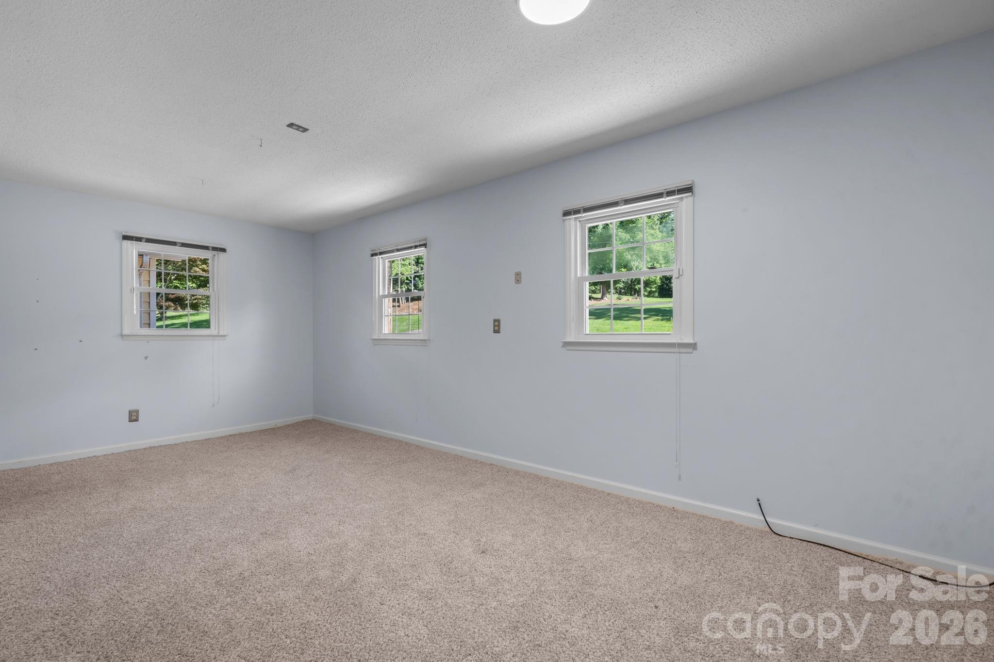Holly Hill - Residential