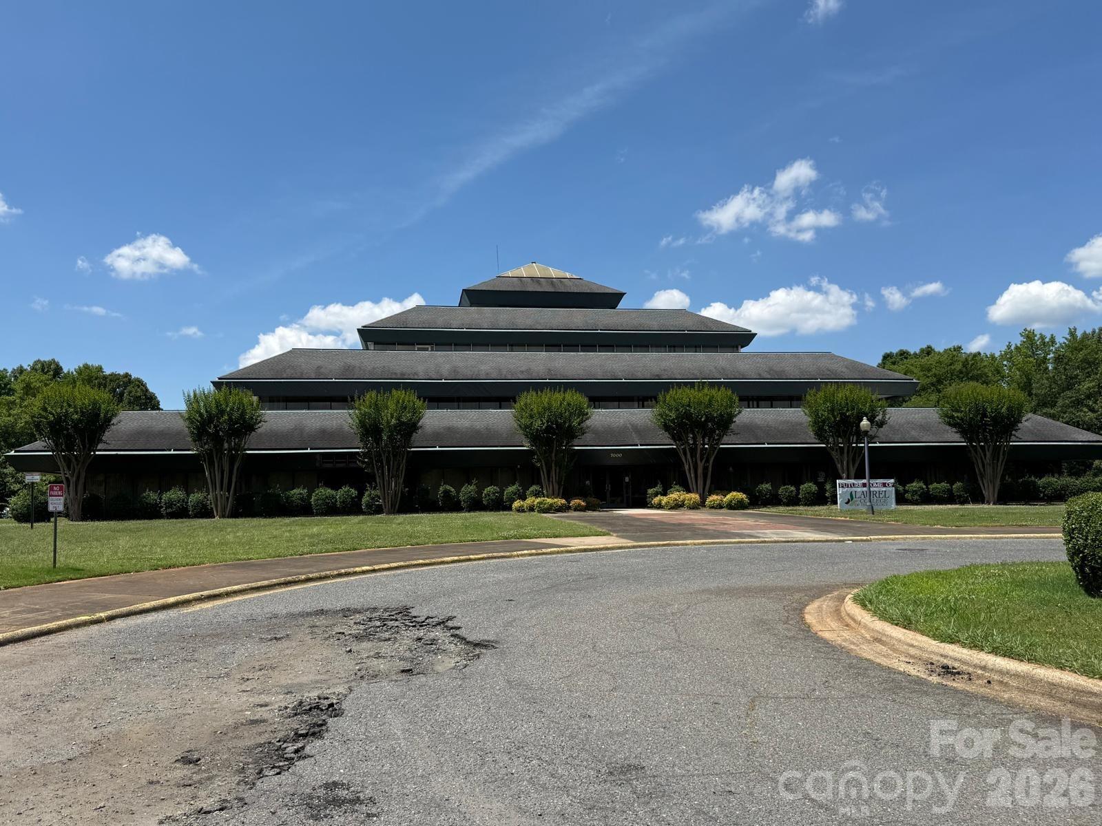 Pikeview Place - Residential