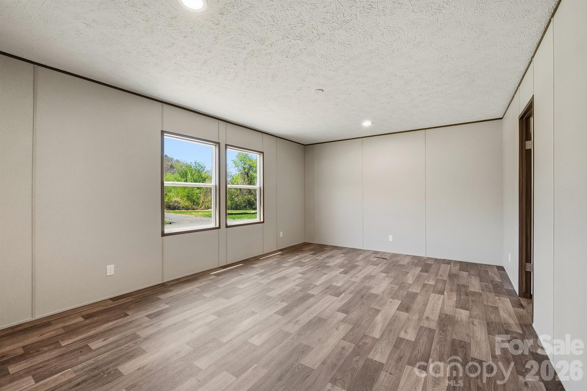Peaceful Hill - Residential