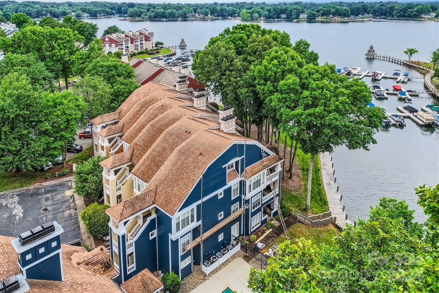 Windjammer - Residential