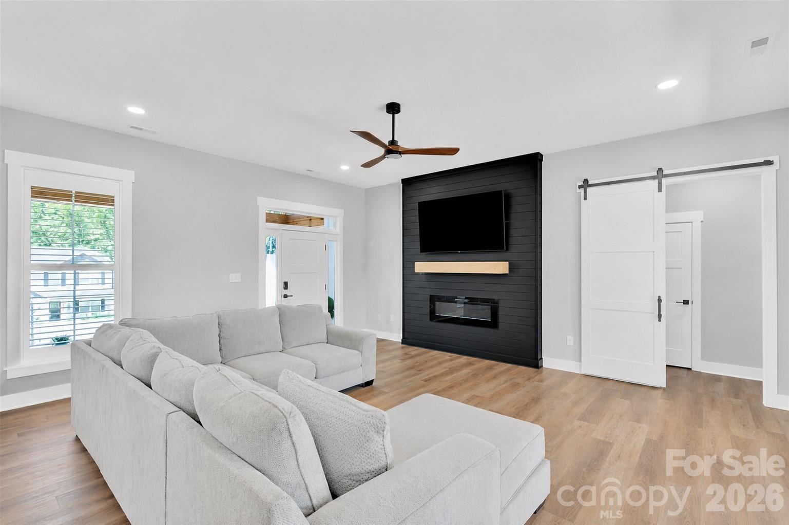 Rachels Vineyard - Residential