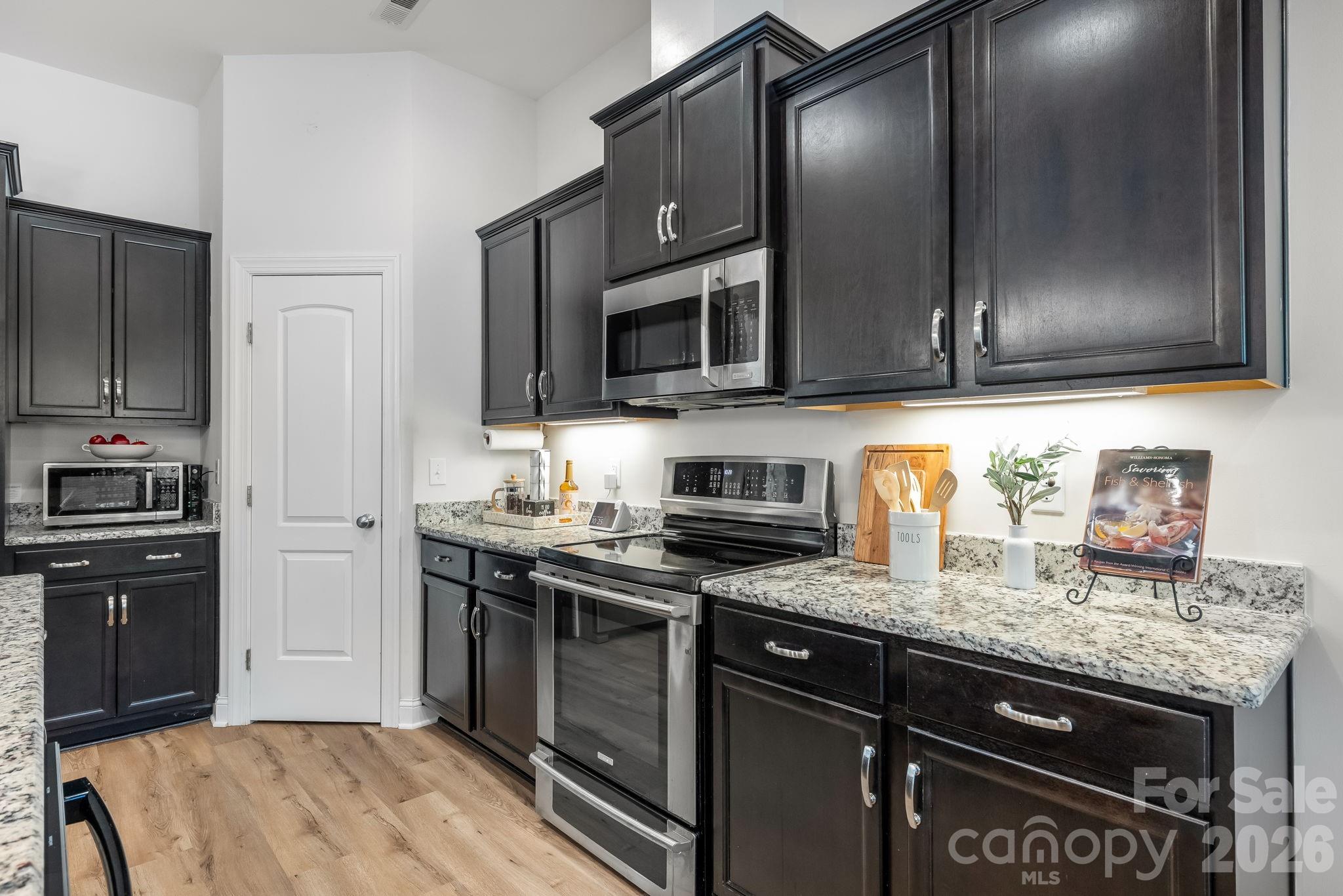 Mckee Ridge - Residential