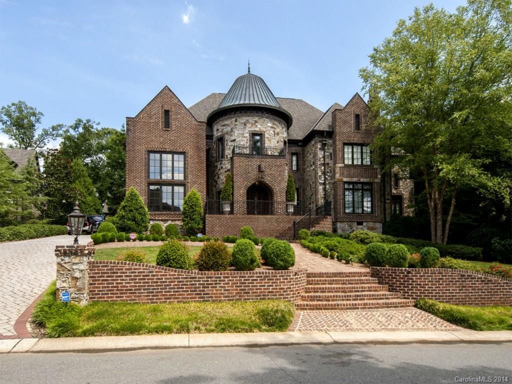 Originally built by Don Potter, perfected by David Simonini. The renovation on this home is to a level Charlotte hasn't seen before. Just under 1 million invested in upfitting, $100k invested in electronics: control every aspect of home from an iPad in every room. The finest imported tile adorns the bathrooms, sleek modern looks and finishes invite you to feel right at home at just over 7,000SF. Private pool, hotub, covered porch, 2 outdoor FP, full living area over garage. Truly a sight to see.