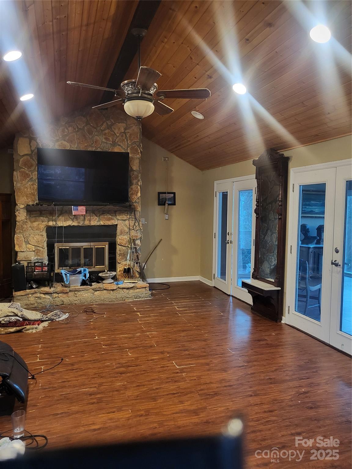 Windjammer - Residential
