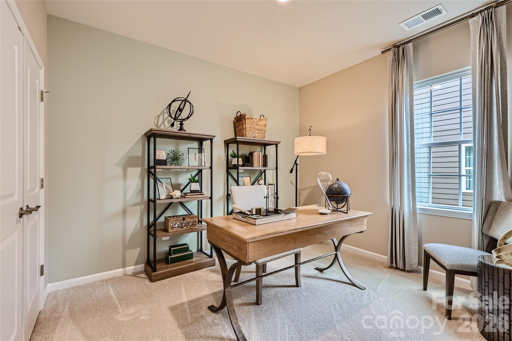 Elizabeth - Residential