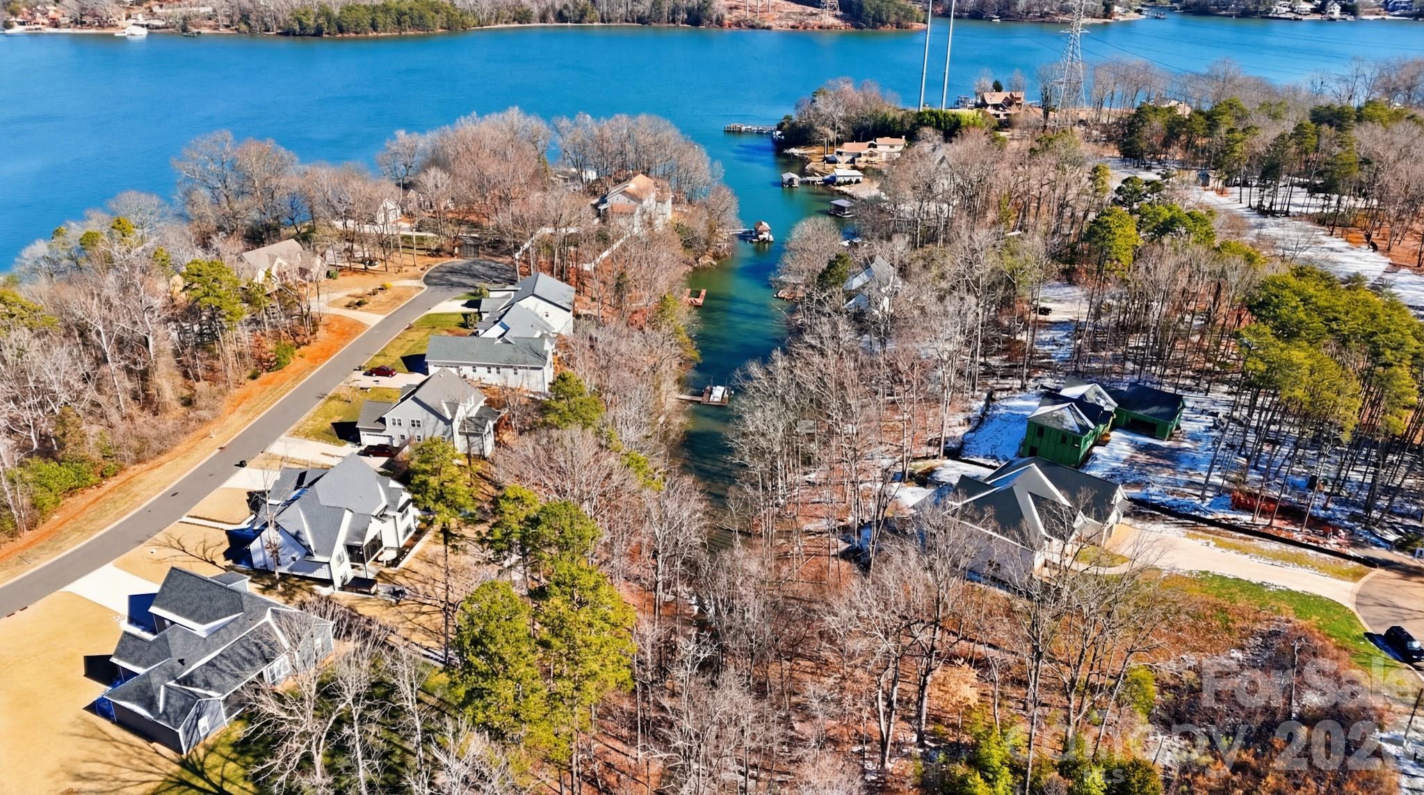 Lake Crest - Land