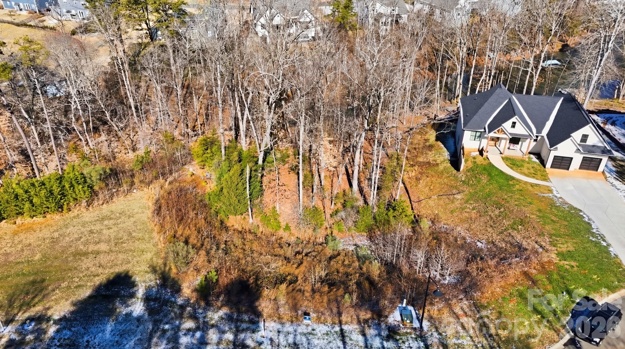 Lake Crest - Land