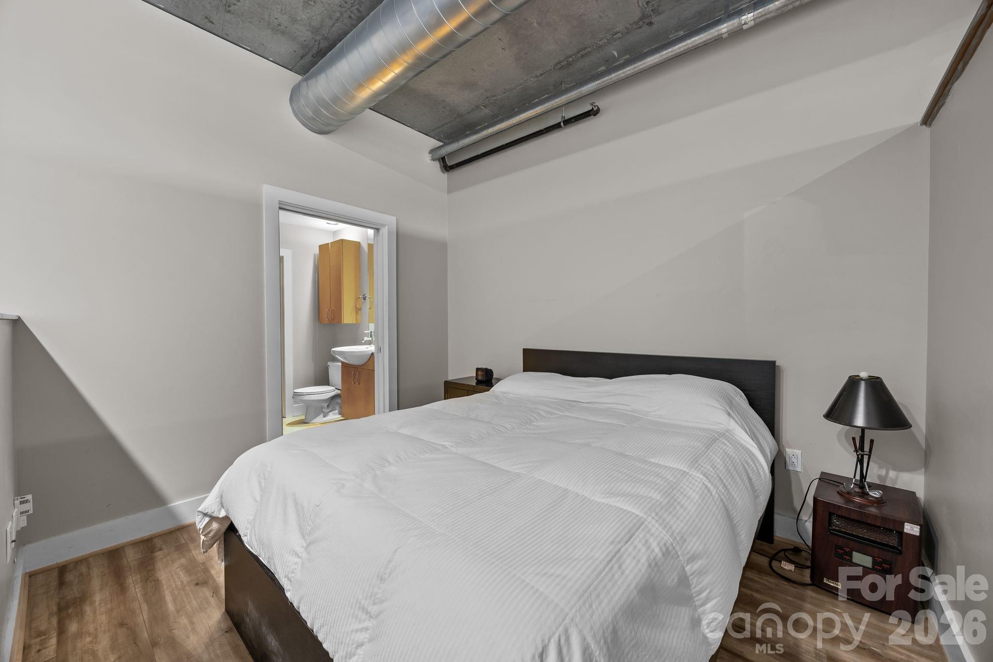 Courtside - Residential