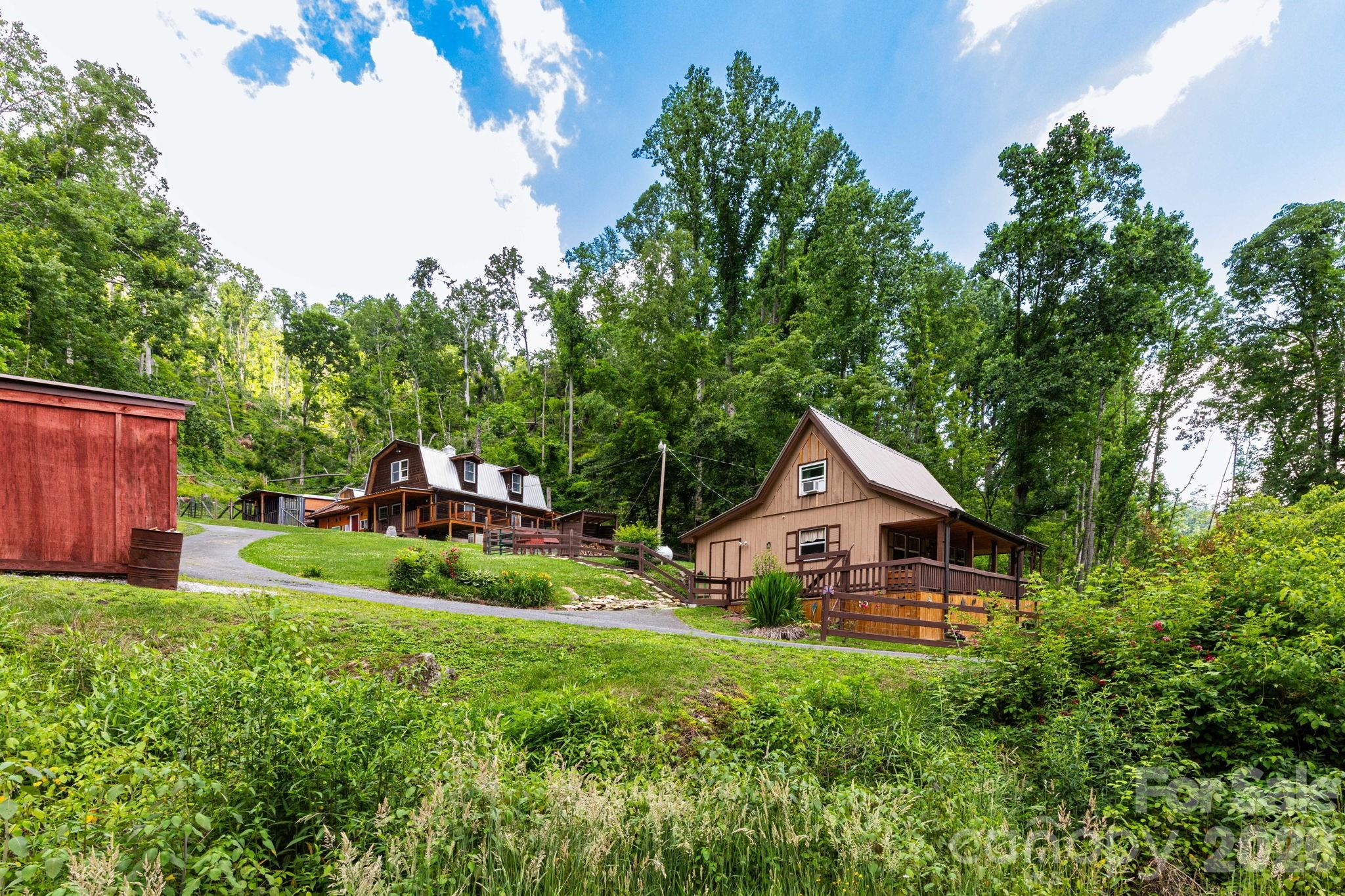 Shoot Out Mountain - Residential