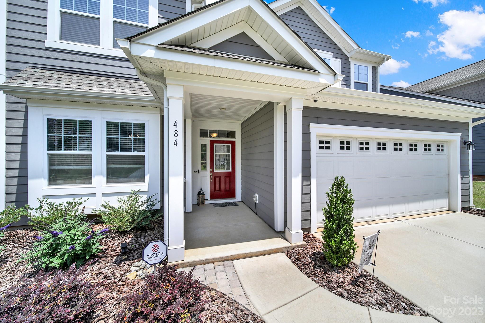 Lake Crest - Residential