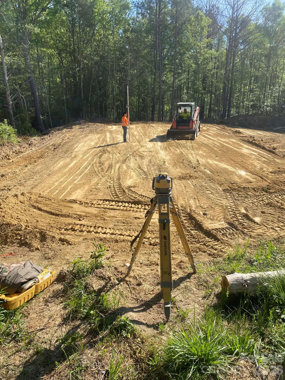 Home Pad already in place for your new home on this parcel in the town of Chester. Parcel is already cleared and prepped for you to begin construction. County water and sewer are available as well.