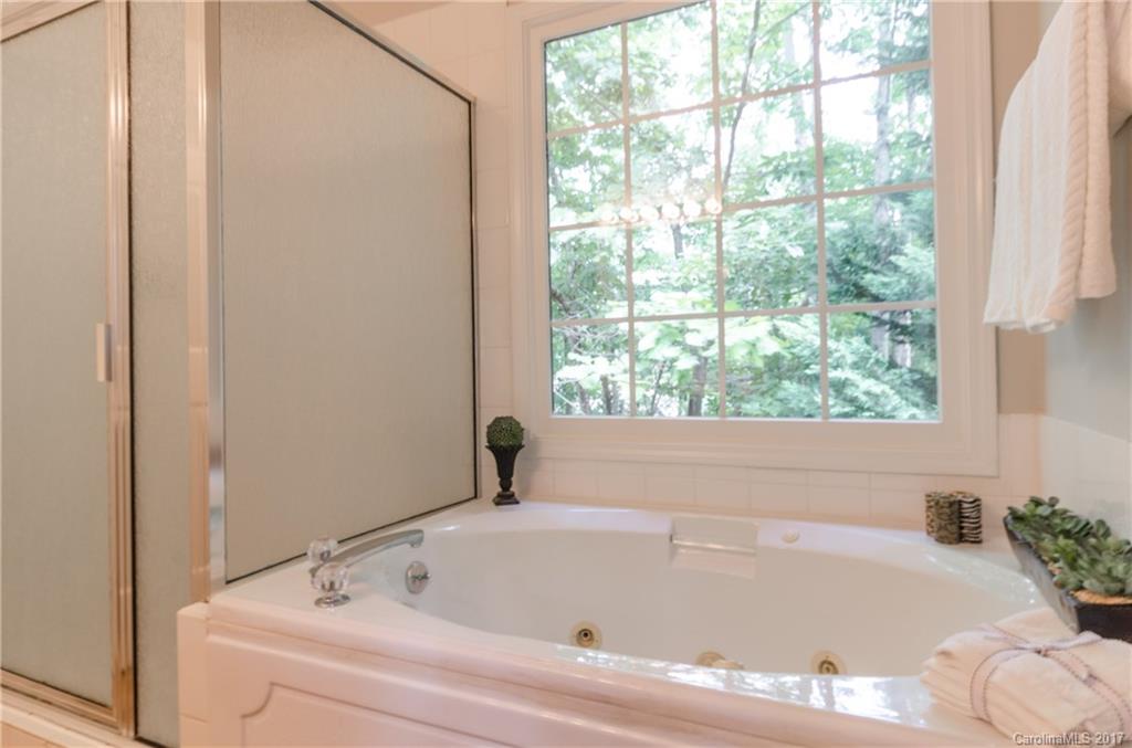 Tega Cay - Residential