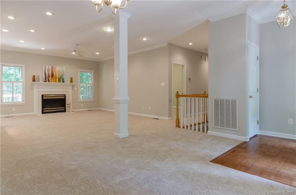 Tega Cay - Residential