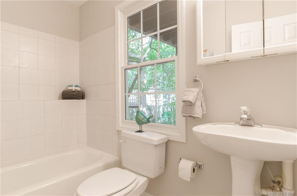 Tega Cay - Residential