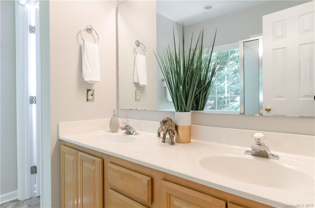 Tega Cay - Residential