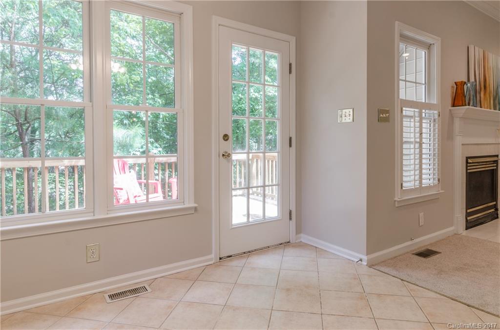Tega Cay - Residential