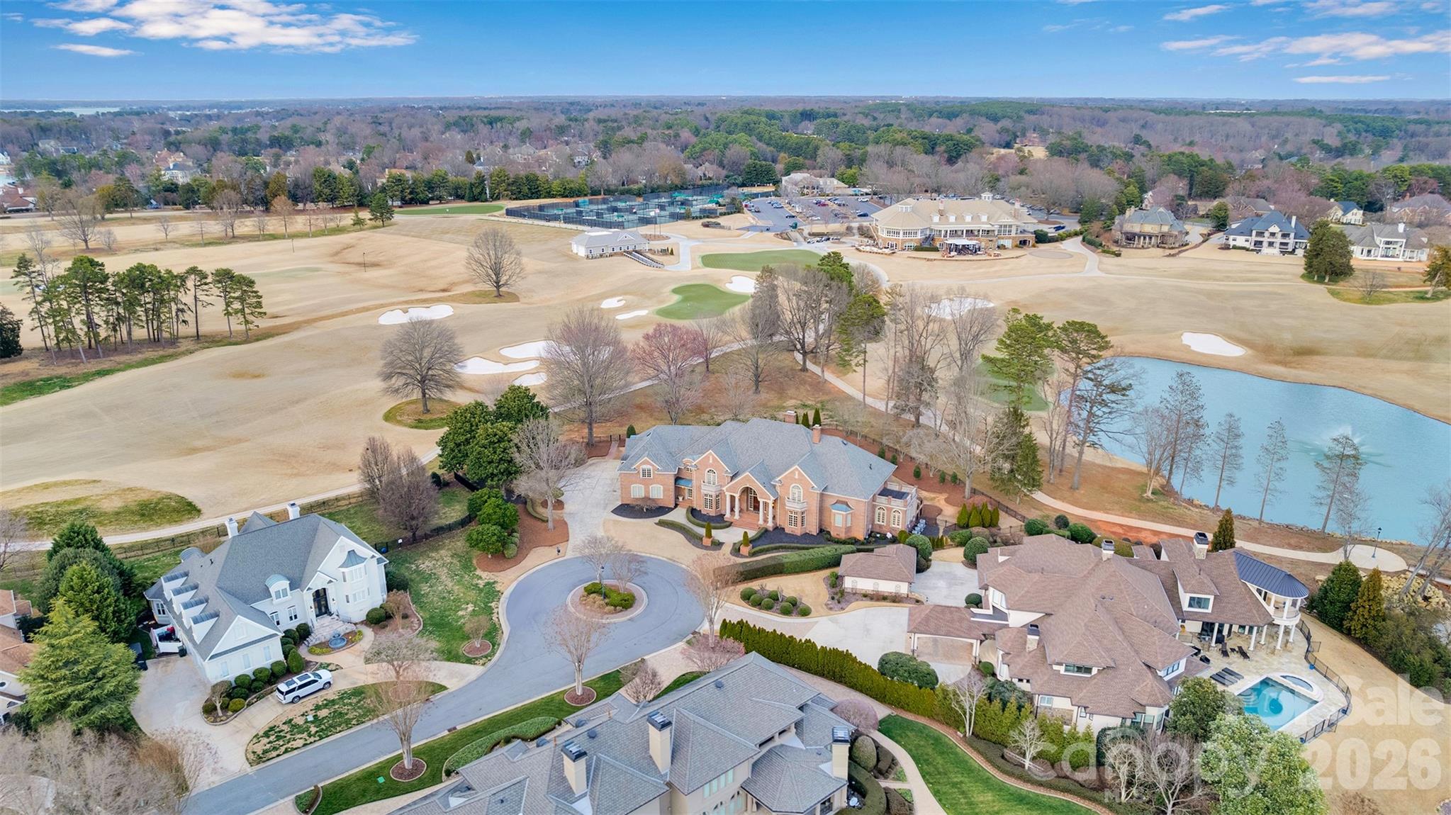 The Peninsula - Residential