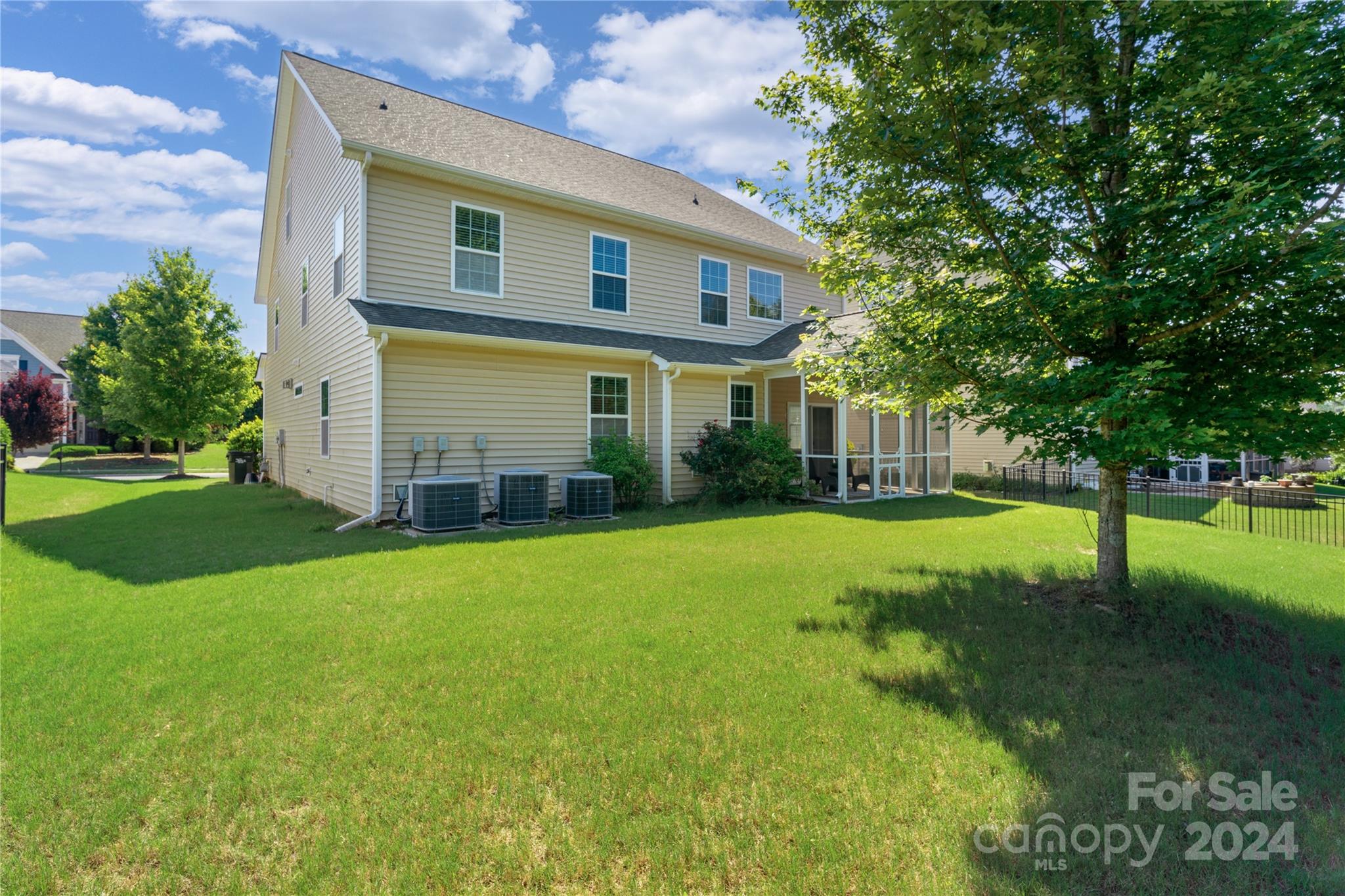 Lake Ridge - Residential
