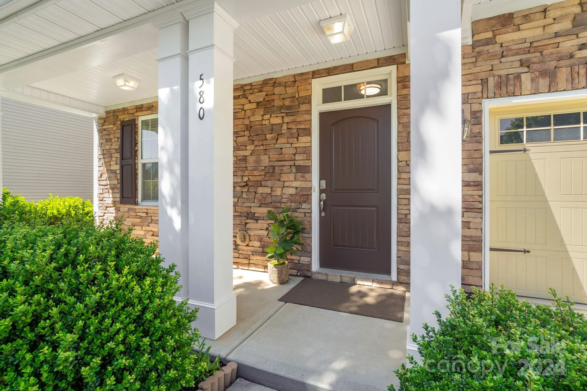 Lake Ridge - Residential