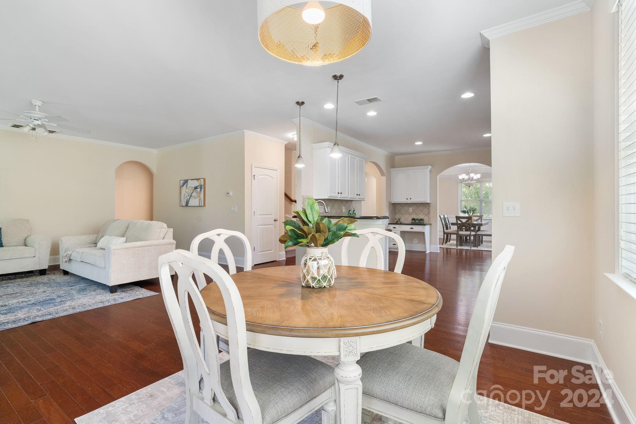 Lake Ridge - Residential