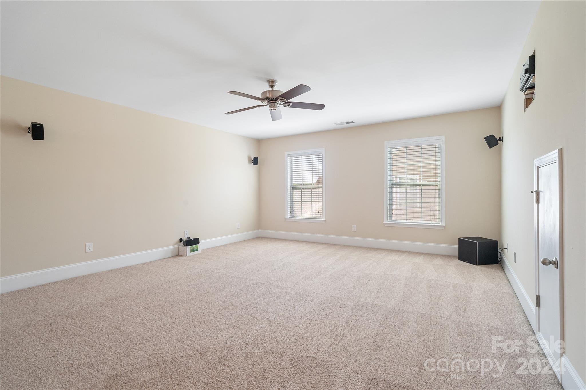 Lake Ridge - Residential