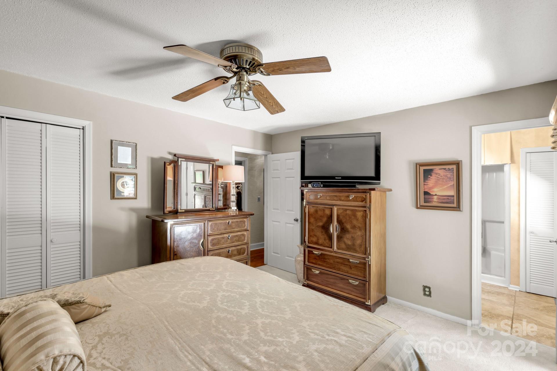 Tega Cay - Residential