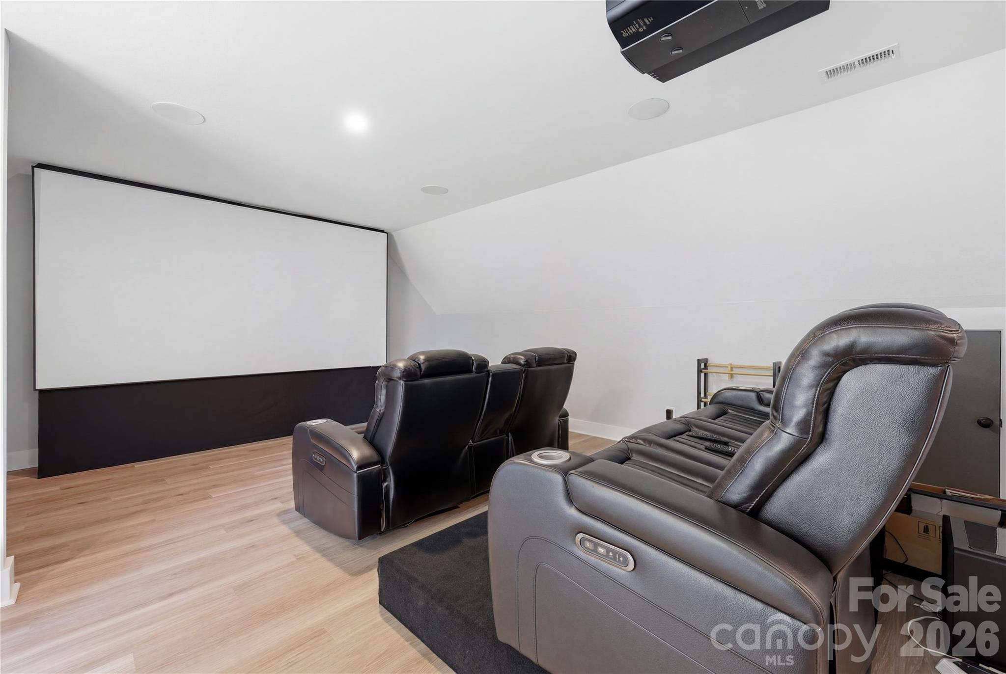 Eastview Oaks - Residential