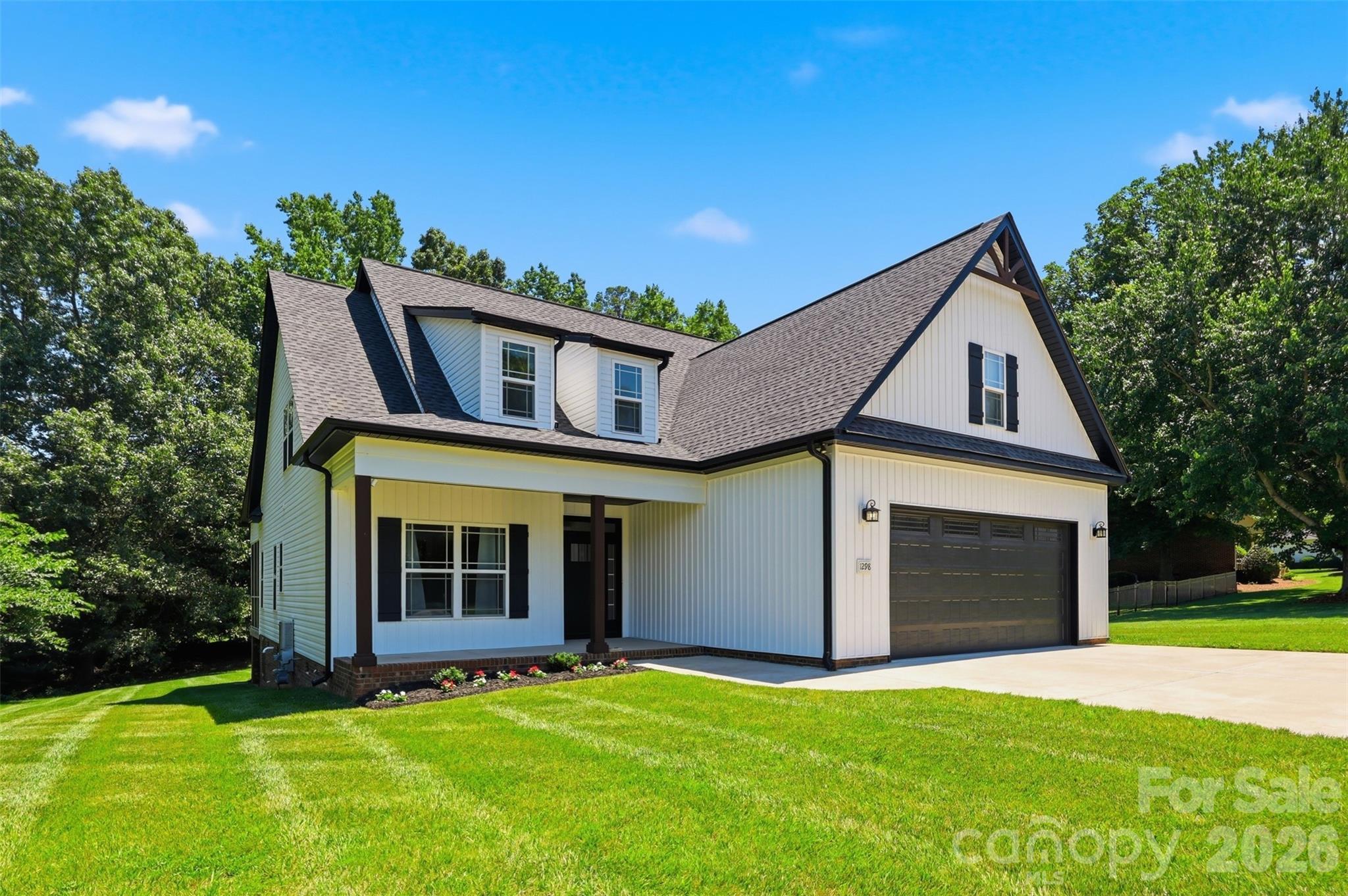 Eastview Oaks - Residential