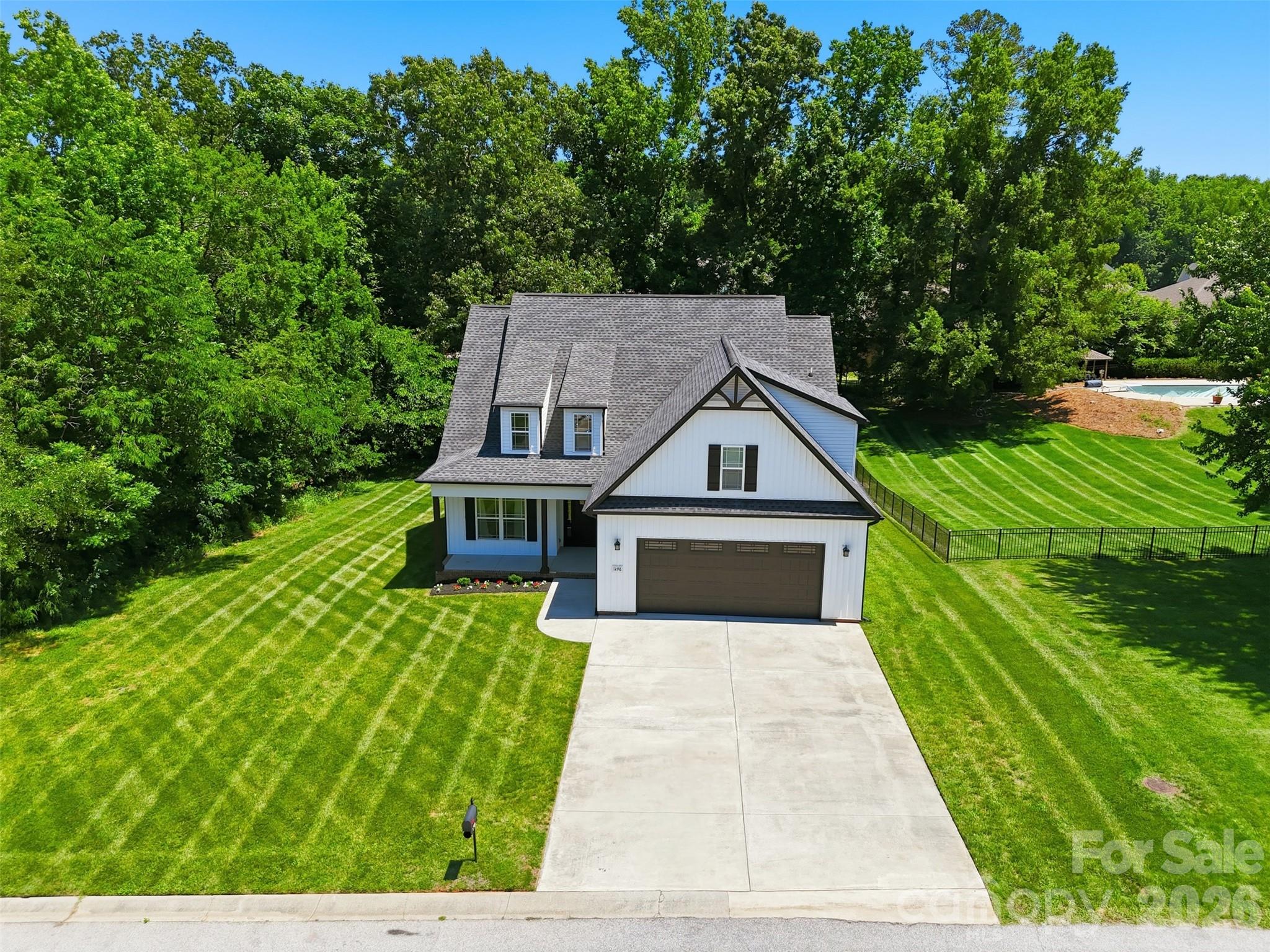Eastview Oaks - Residential