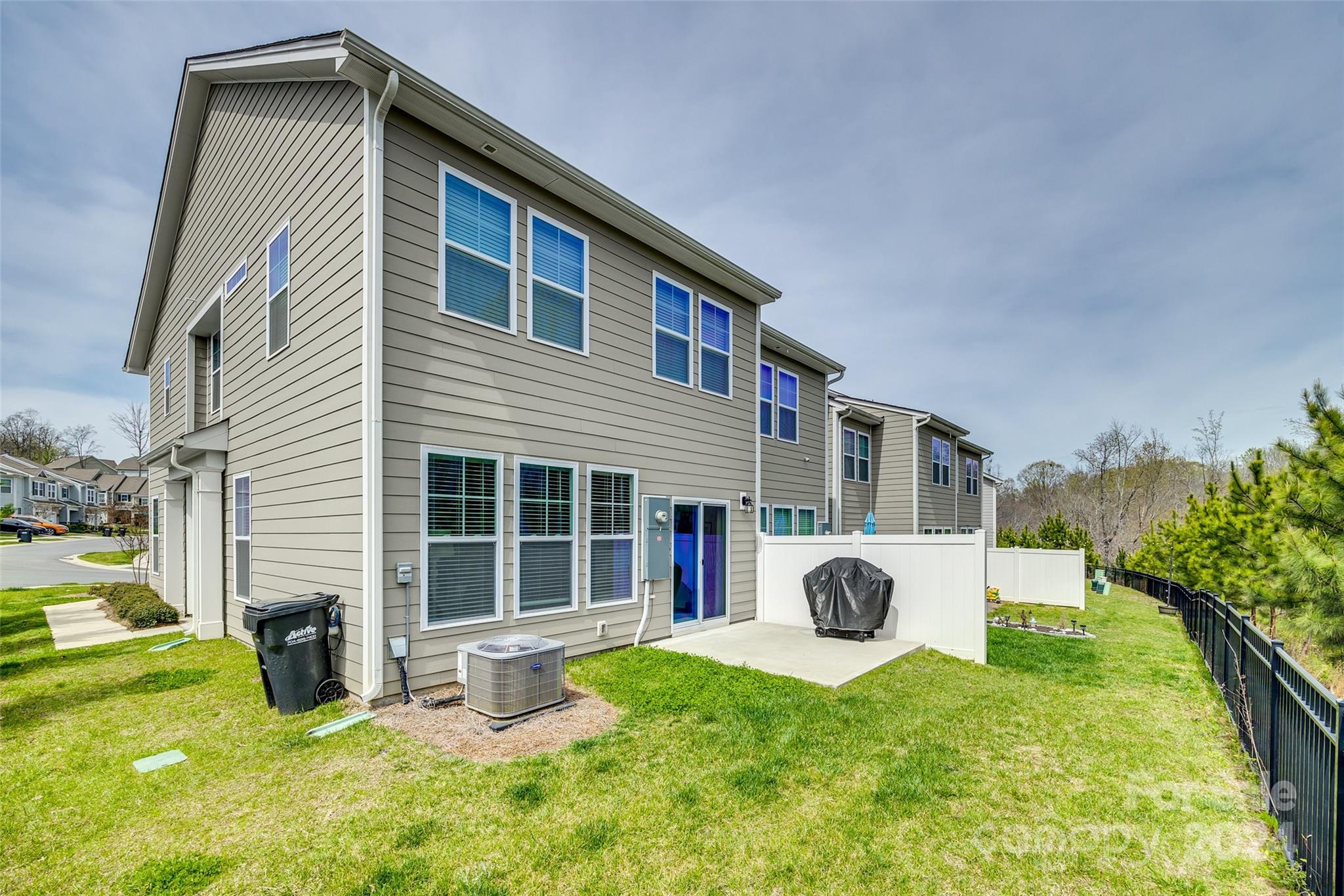 Ivy Ridge - Residential