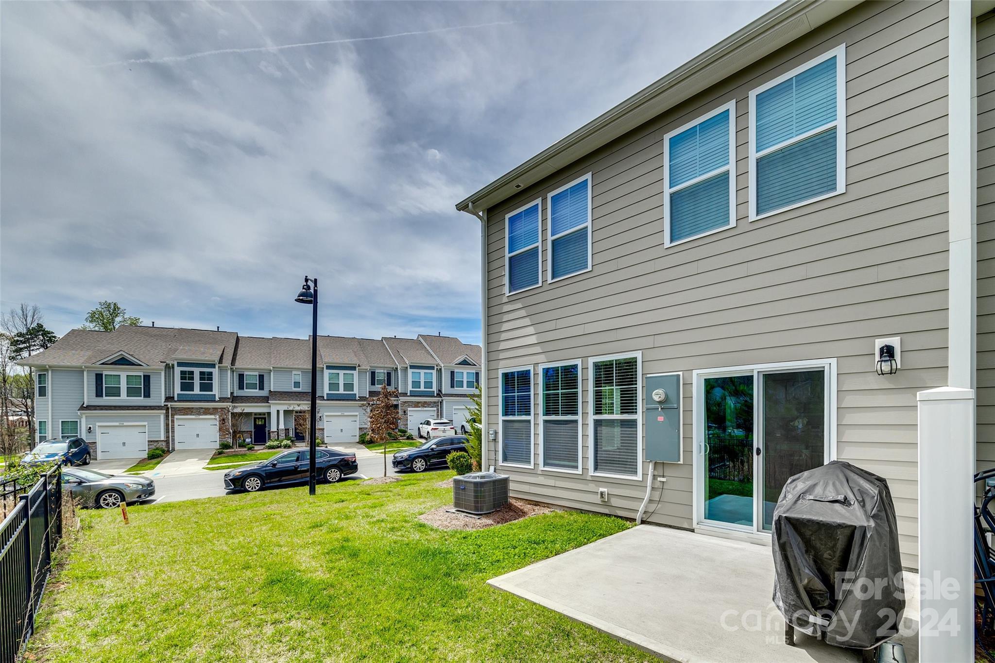 Ivy Ridge - Residential